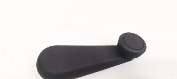 Land Rover Discovery Front door window winding handle 