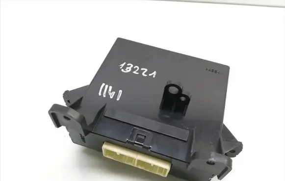 Subaru Outback Climate control unit 72343AJ030 1777C0-0343