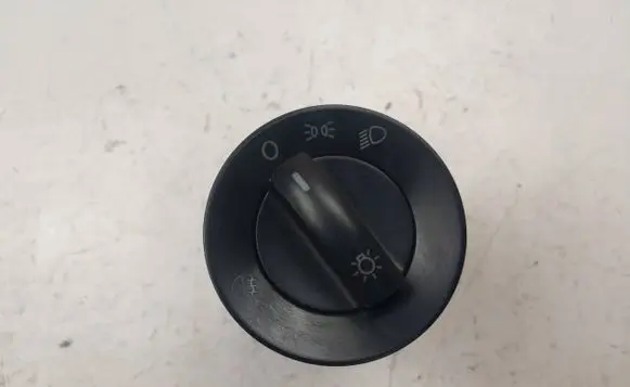 Light switch