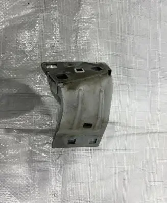 Maserati Levante Fender mounting bracket