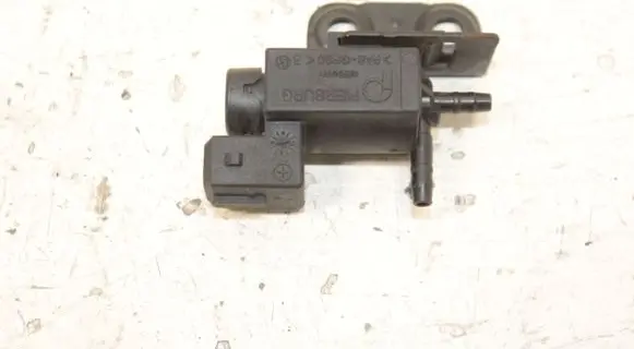 BMW 1 E81 E87 Turbo solenoid valve 722341