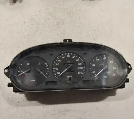 Renault Megane I Speedometer (instrument cluster) 7700839646