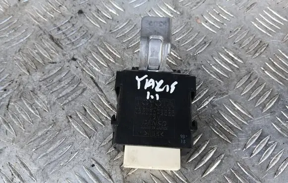 Toyota Yaris Other control units/modules 859400D030