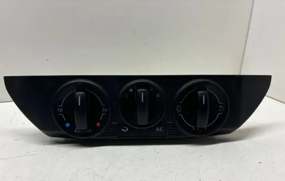Volkswagen Polo IV 9N3 Climate control unit 6Q0820045G