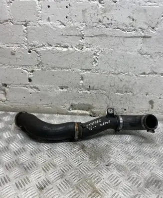 Hyundai Santa Fe Intercooler hose/pipe