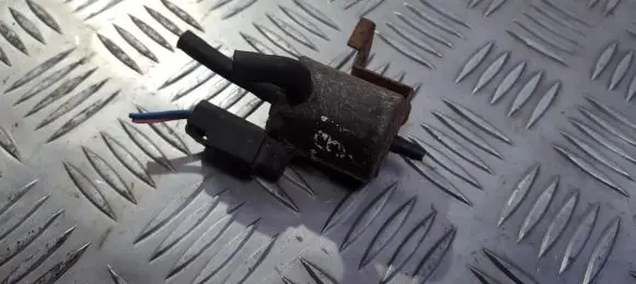 Toyota Corolla E90 Turbo solenoid valve