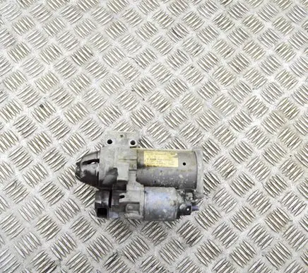 BMW 1 F20 F21 Starter motor 0001172201 8570849