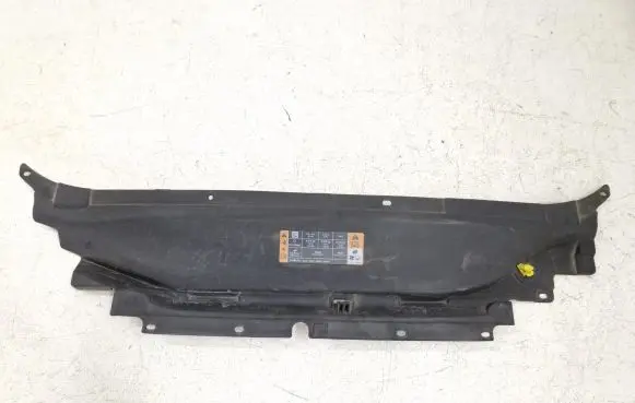 Ford Fusion II Radiator trim DS7316613 DS7316613AF FVNYA