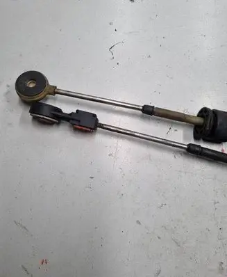 Ford Kuga I Gear shift cable linkage 8V4R7E395LA
