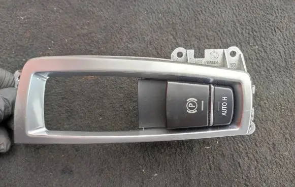 BMW 7 F01 F02 F03 F04 Hand parking brake switch 9159997