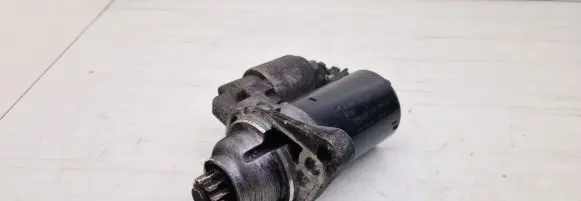 Skoda Octavia Mk2 (1Z) Starter motor 02Z911023E 0001121408 241832491N