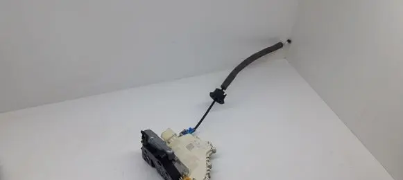 Audi A3 S3 8V Front door lock 8X1837015B