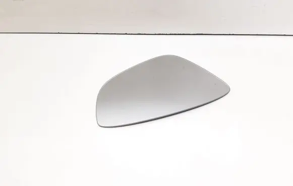 Volkswagen PASSAT CC Wing mirror glass 