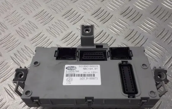 Fiat Croma Fuse box set 51838798