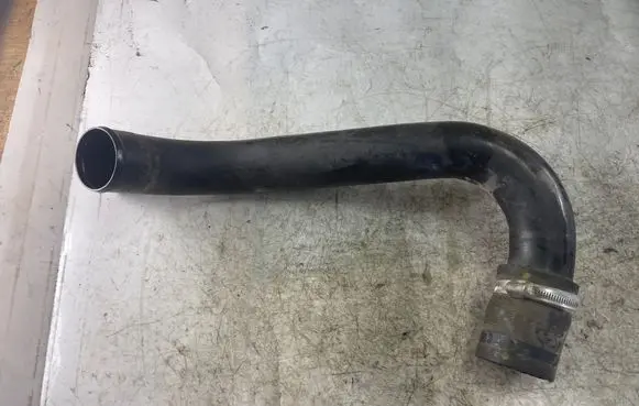 Nissan Navara D40 Intercooler hose/pipe