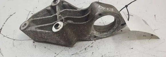 Opel Insignia A Driveshaft support bearing bracket 13250881