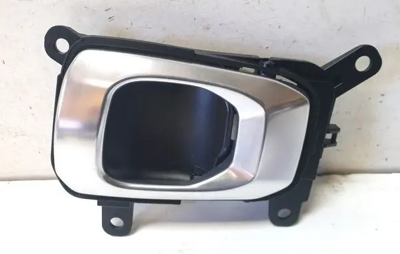 KIA Sorento Front door interior handle 82613P2000