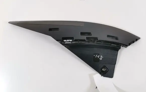 Mercedes-Benz CLA C118 X118 Front bumper mounting bracket A1188855000