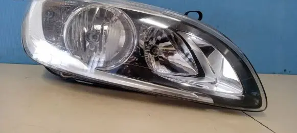 Volvo S60 Headlight/headlamp 31358098