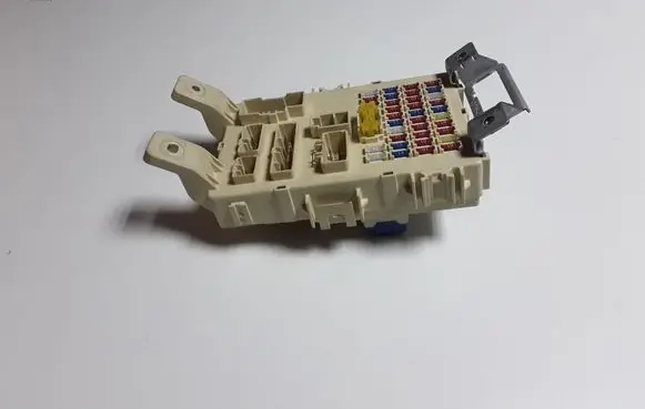Hyundai i20 (PB PBT) Fuse module 919501J031