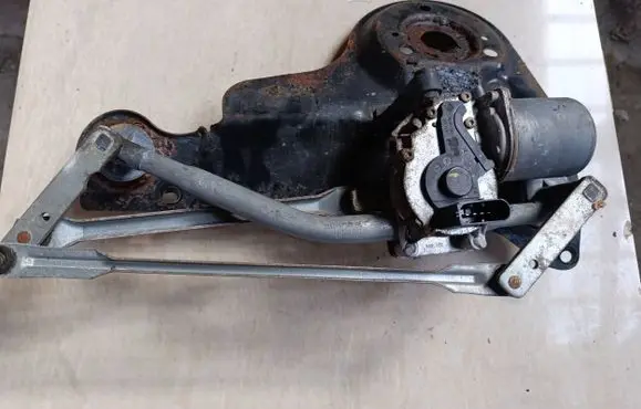 Ford Fiesta Front wiper linkage and motor 2s6t17b571ac