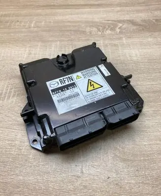 Mazda 5 Engine control unit/module ECU RF7N18881S 2758006672