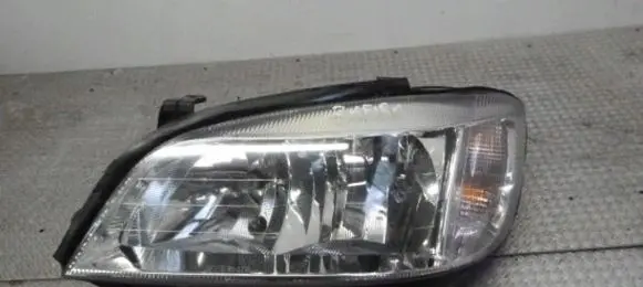Opel Zafira A Headlight/headlamp