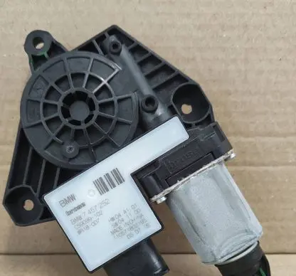 BMW X3 G01 Rear door window regulator motor 7457252