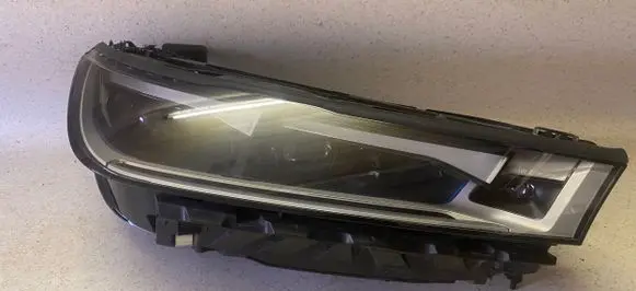 BMW iX Headlight/headlamp 5A3CEA204