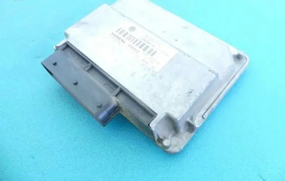 Volkswagen Touareg I Central body control module 5WP22506 IMPRK962833