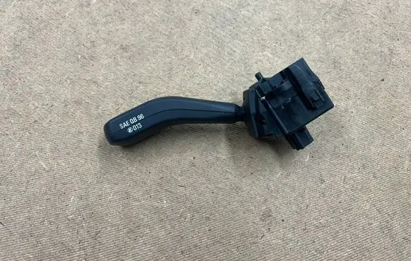 BMW 3 E46 Indicator stalk 61318363662 8363662
