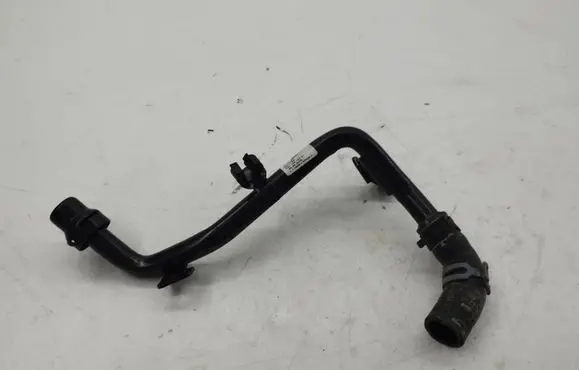Audi Q5 SQ5 Engine coolant pipe/hose 04l122157