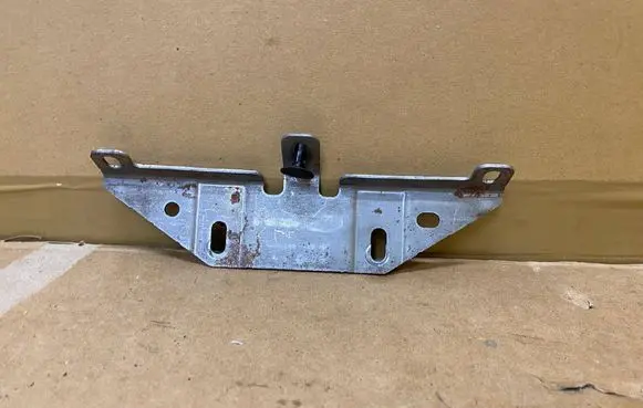 Ford Mustang VI Other exterior part FR3B63044C22AA