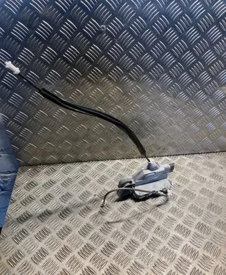 Opel Crossland X Front door lock 16943704