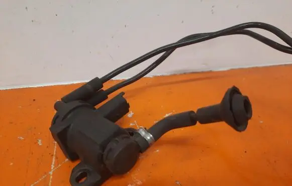 Peugeot 807 EGR valve 9635704380