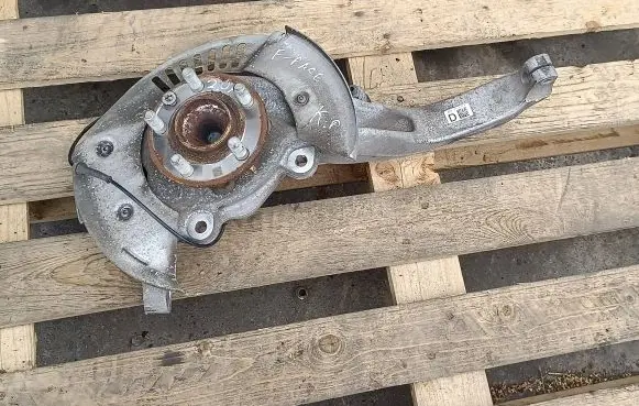 Jaguar F-Pace Front wheel hub HK833K186AC