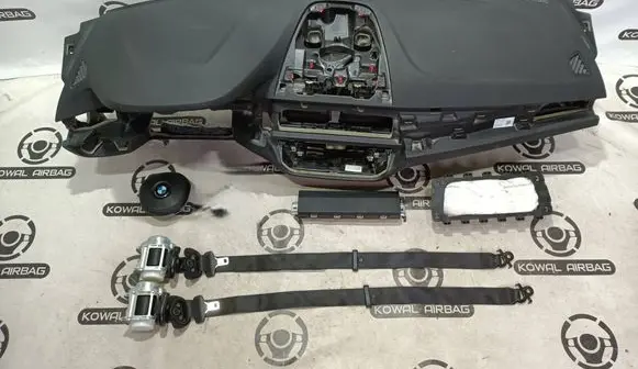 BMW 5 G30 G31 G38 Airbag set with panel SCHVAKZ G905668 9375427