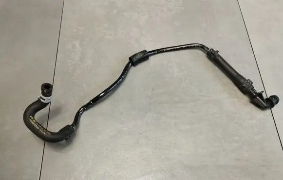 Vacuum line/pipe/hose