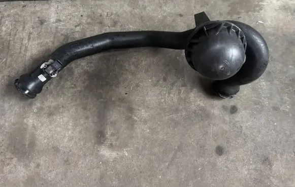 Audi A6 S6 C8 4K Air intake duct part 4K0145673AA