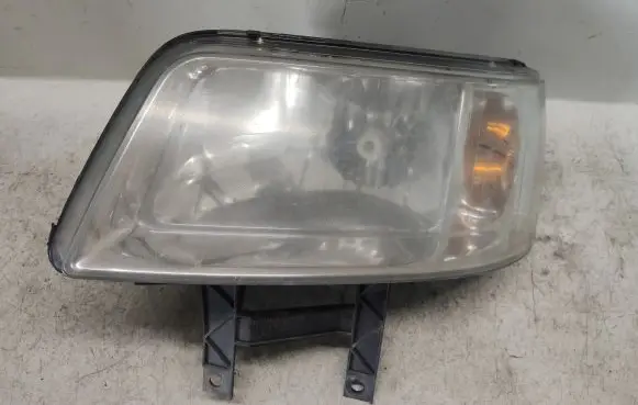 Volkswagen Transporter - Caravelle T5 Headlight/headlamp