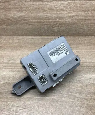 Mazda CX-7 Central body control module EG2467560B K021606G27
