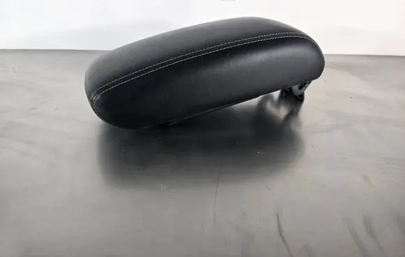 Jeep Grand Cherokee Armrest X85006302BL