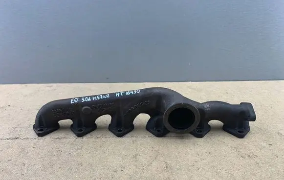 BMW 5 E60 E61 Exhaust manifold 7811449 11627811449 11627796886