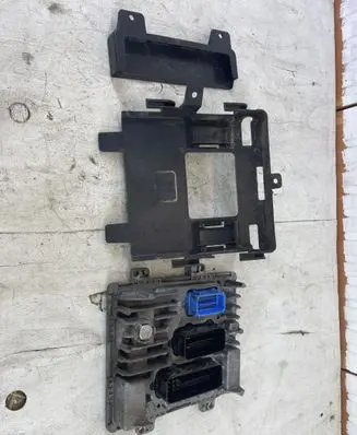 Opel Insignia B Engine control unit/module 55509810 395357783