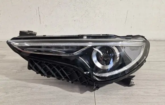 Alfa Romeo Stelvio Headlight/headlamp