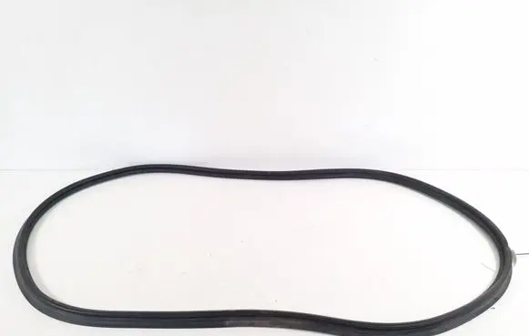 Lexus CT 200H Trunk rubber seal (body) 6788176010