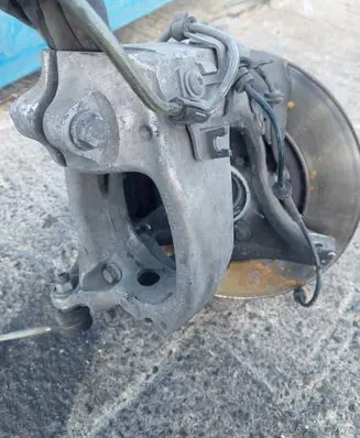 Renault Megane III Front wheel hub spindle knuckle