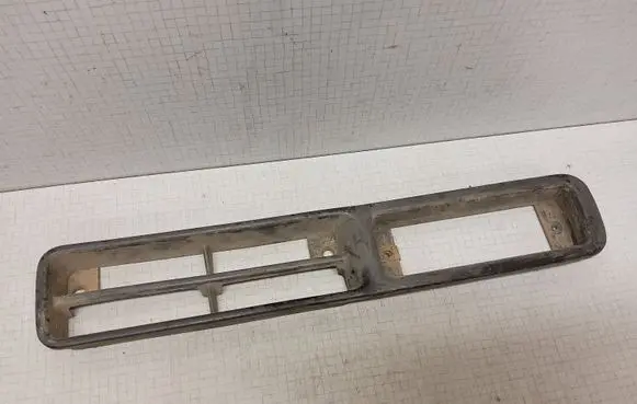 Nissan Terrano Front bumper lower grill