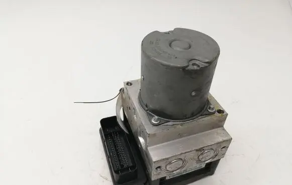 BMW X6 E71 ABS Pump