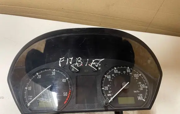 Skoda Fabia Mk1 (6Y) Speedometer (instrument cluster) 6Y2919880D SKZ7Z0B1468547